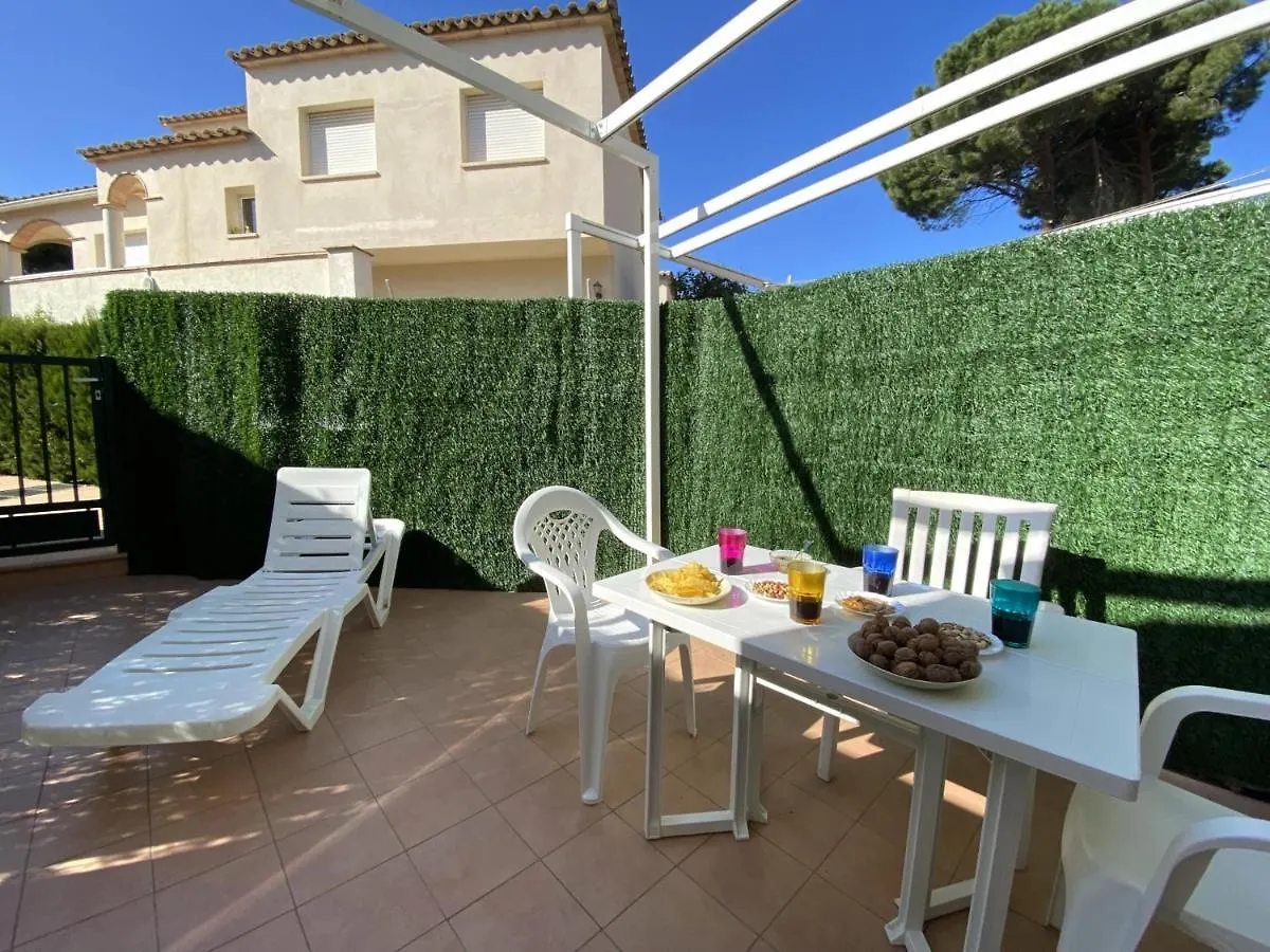 22102 Estel L'Escala Spain